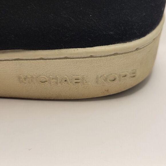 Women's Michael Kors Size 8 slip-on shoe black/white with bow - Picture 2 of 12